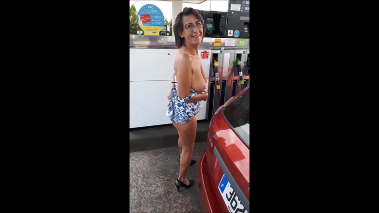 Intim422a: Nomie at the Gas Station