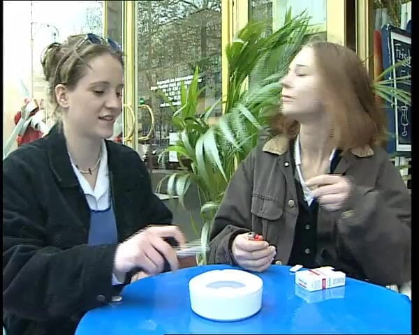 YOUR FIRST PORN: Doi prieteni vor doar să se joace