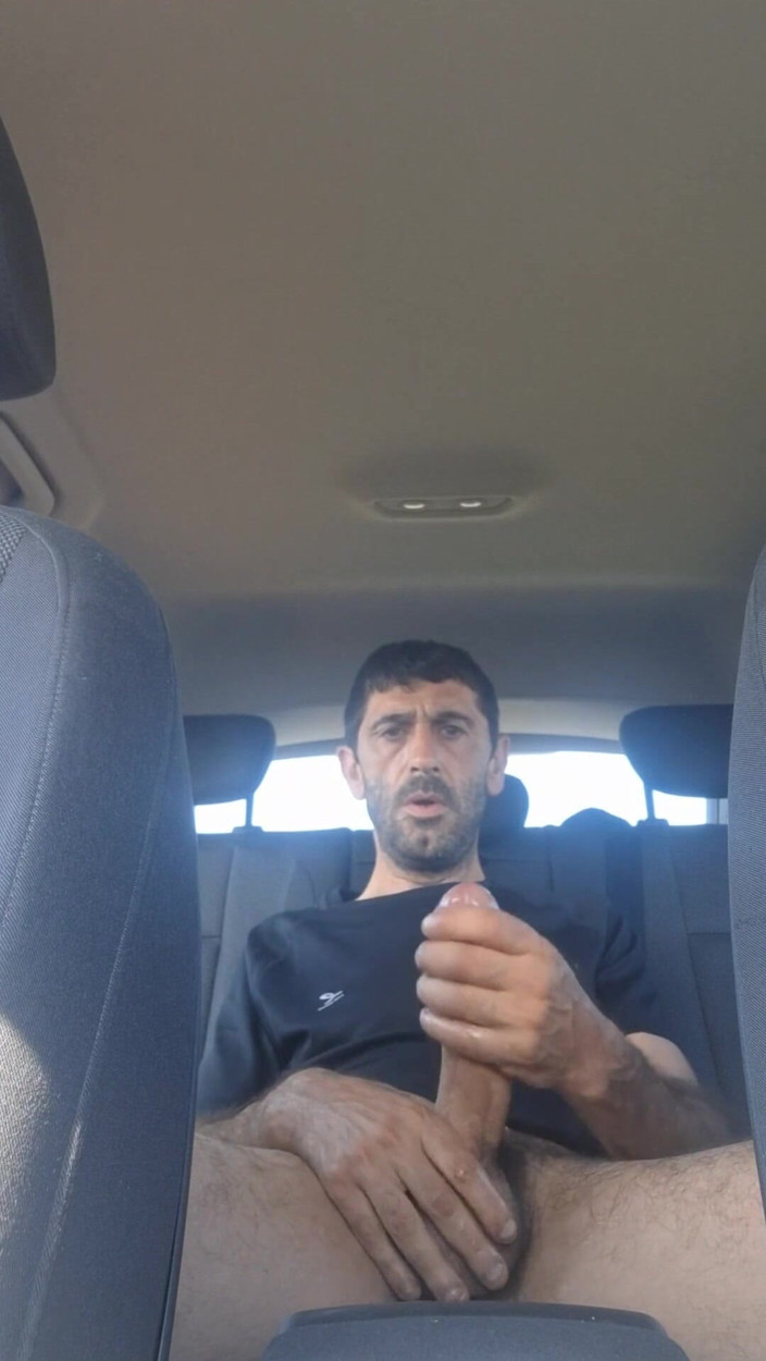 Crx2: Mature Men Masturbating Naked in the Car