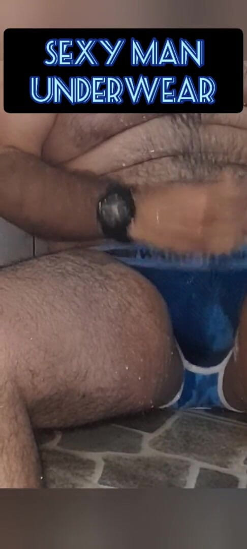 Davidandrexxx: Fun an cum using blue jock