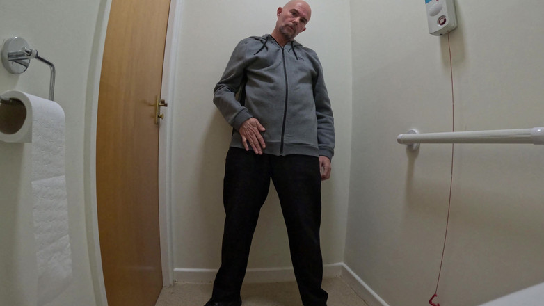 Rockardglans: Tandas Kerja Membogelkan Zakar Besar Bogel Dengan Pancutan Mani Berkrim