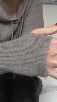Adore minhas unhas vermelhas e se masturbe! Senhora Victoria Valente