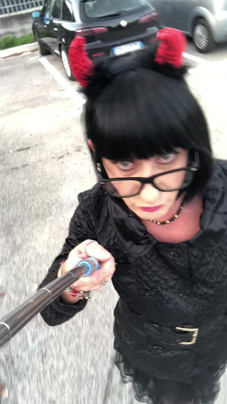 Andreina Naty: Procházka v cudnosti