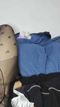 Mírame Bromear Con Mis Grandes Tetas Mientras Usa Mi Máscara