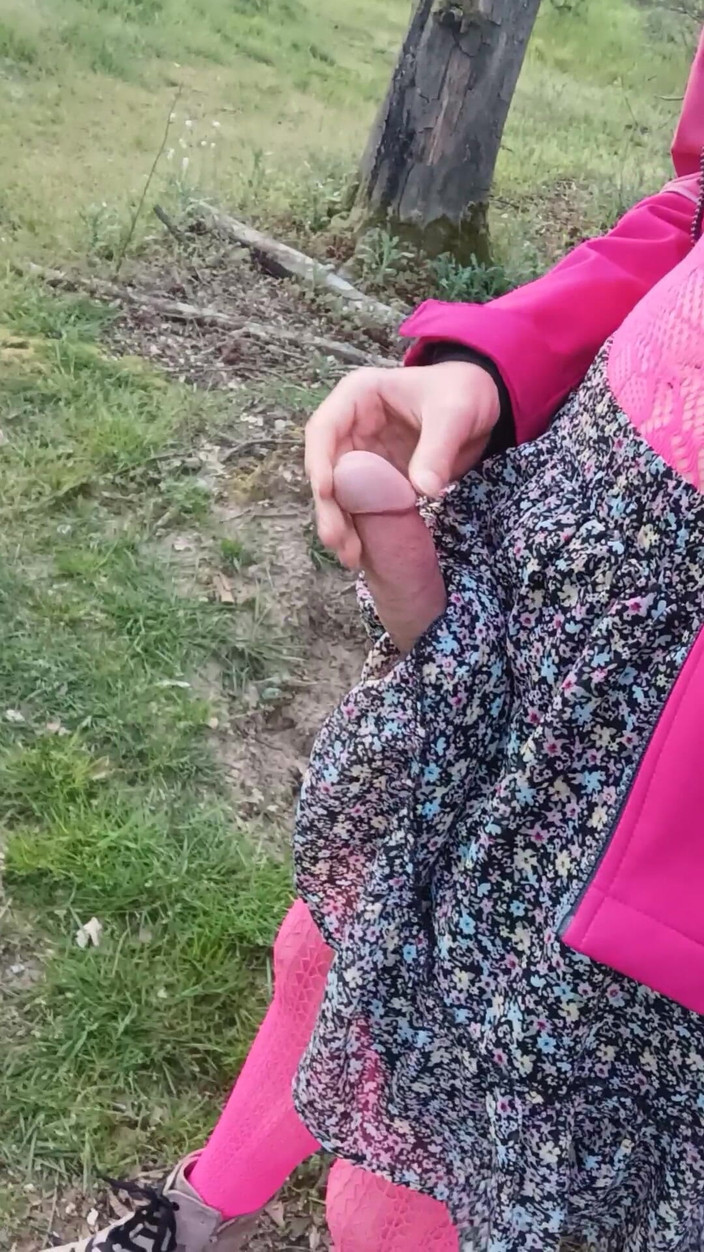 Aliciaquinn: हॉट सेक्स आउटडोर पब्लिक हस्तमैथुन लड़की एलिसिया