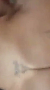 모토보이에게 여자를 주다