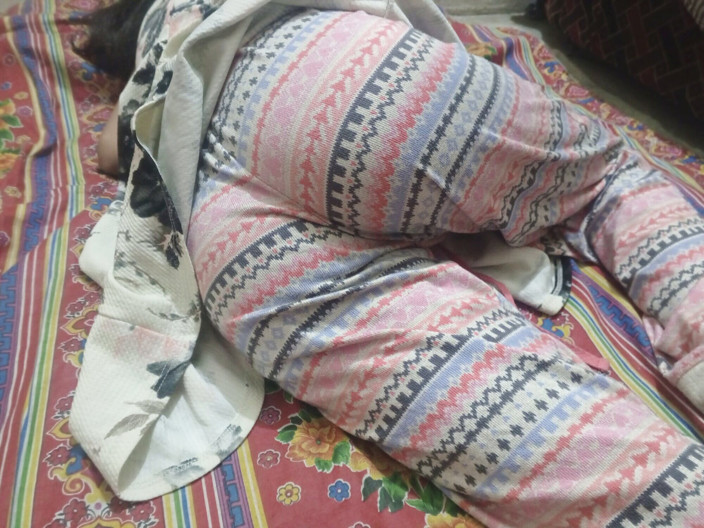 Small Baby: 継息子が自分の継母とセックスした