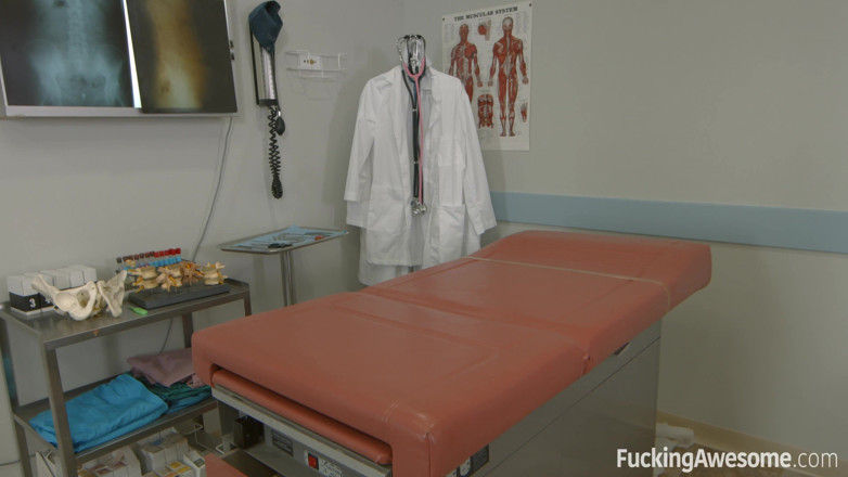 Fucking Awesome: The nurse fantasy - Keisha Grey