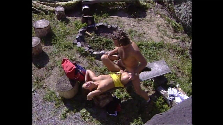 MCG EMPIRE TV - our best full movie: 정말 이상한 수탉