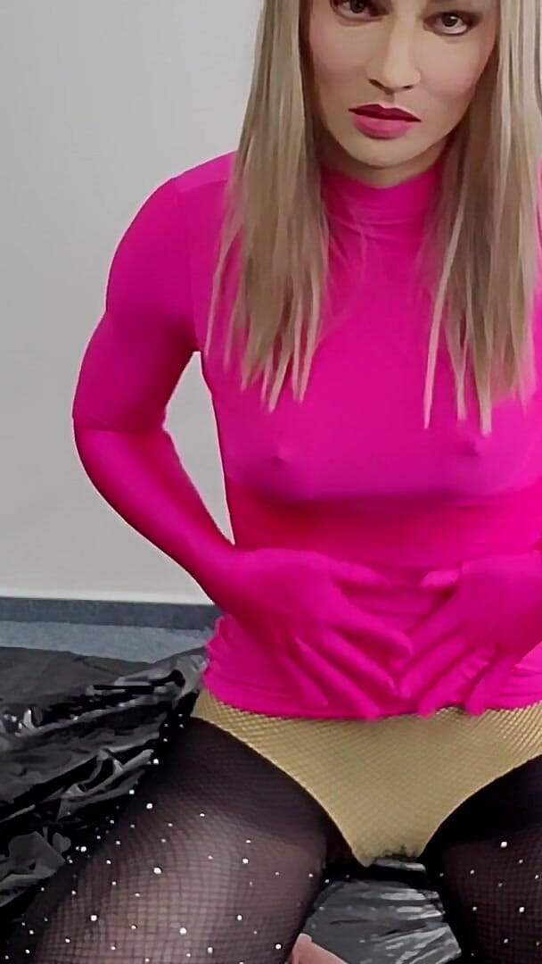 Ragazza trans che stuzzica, sesso orale, giochi con il dildo e tanto sperma alla fine (Nikki Peach) Trans Girl Teasing, Blowjob, Dildo Play and Lots of Cum at the End (Nikki Peach)