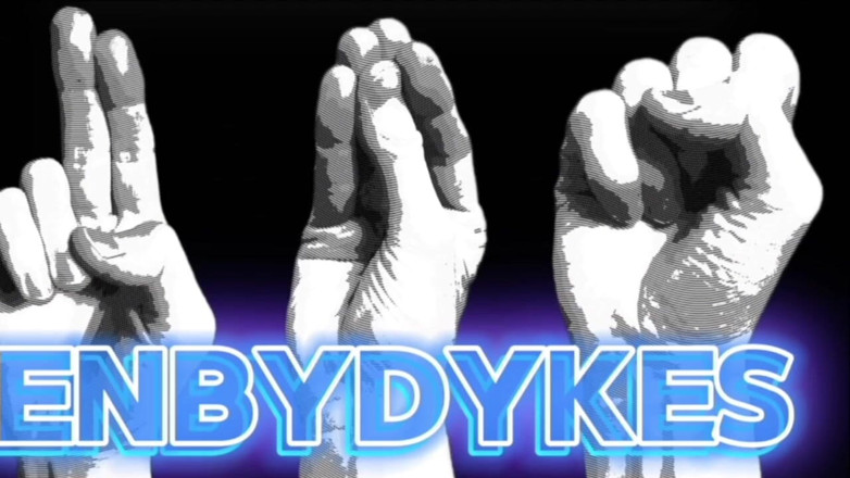 EnbyDykes: Adam yiyor, parmaklıyor, yumruk sokuyor lezbiyen! Çok yüksek sesle boşalıyor
