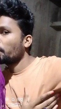 Gay India - hari ini buat kali pertama saya mengambil zakar kawan kolej saya di dalam mulut saya