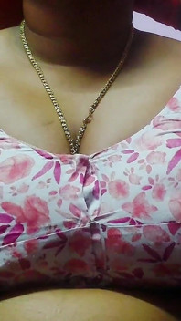 デジ・モヒニ先生 生徒とハードセックス