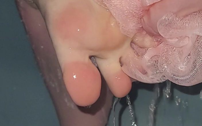 On cloud 69: Showering My Feet in Hot Water