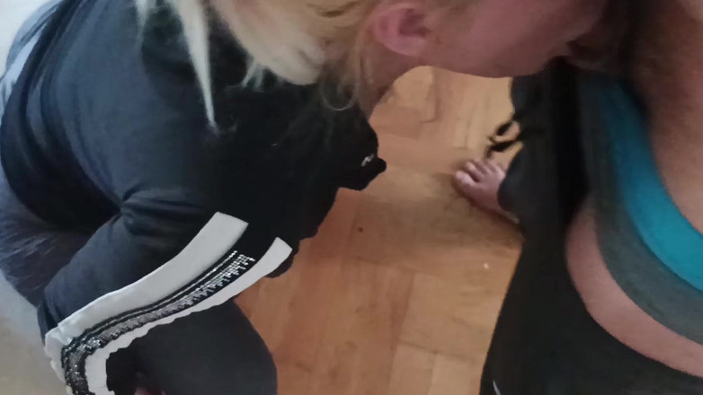 vuana: Sucette, pipe et baise par la gorge