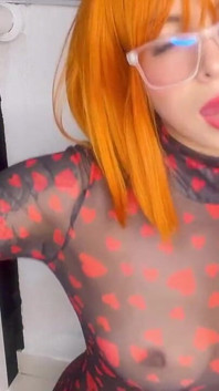 Profesoara Anitta te învață cum să-ți descarci penisul