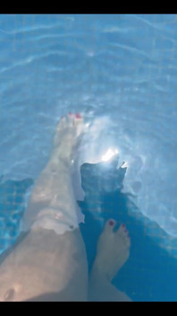 Saya mahukan urutan kaki di kolam