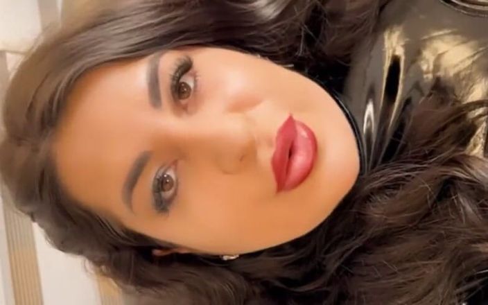 LadyAyse5: Nữ thần thư giãn nô lệ phục vụ