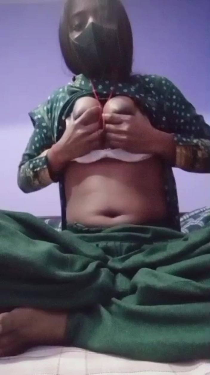 Anuttar: Pussy Fucking with Big Brinjal and Tomato Desi Girl