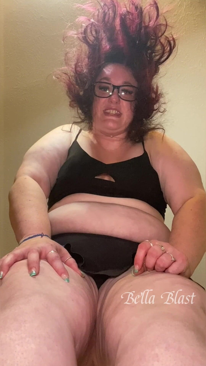 BellaBlast: Crushed Beneath Me No Escape From My Weight by Bella...