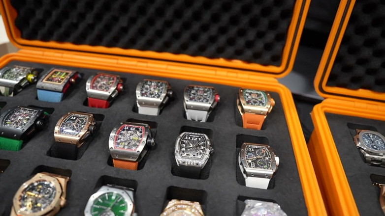 Teddy Tarantino: Teddy Tarantino Koopt Nieuwe Rolex En Neukt Throatgoat Alexa Payne