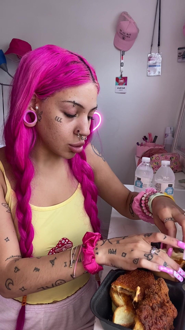 Nali Marie: Spicy Food Mukbang Overeating Facestuffing Petite Girl Eating Hot Food...