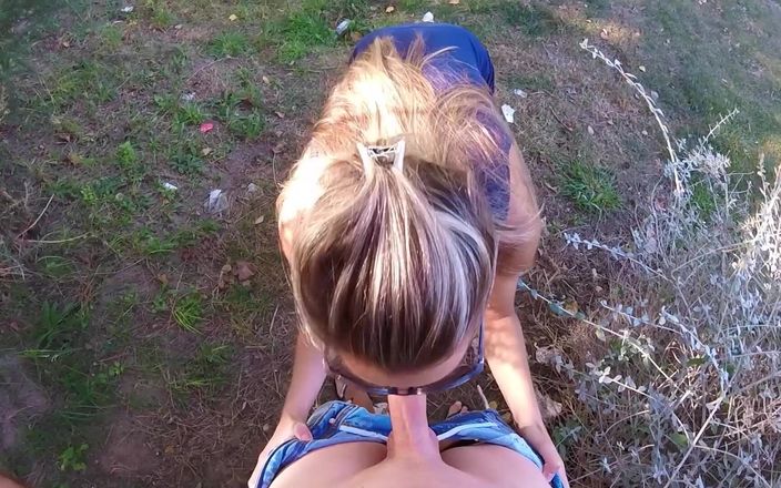 Pawg Queen 2044: A Stranger Sucked and Fucked Me Right in the Park
