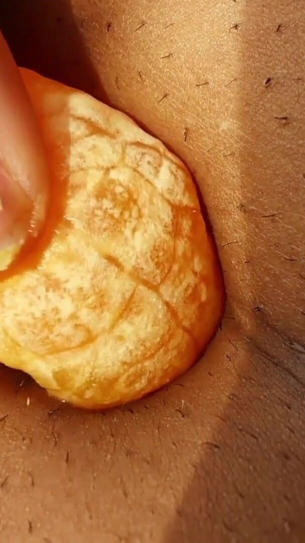 Rudie Kae: Navel Fruit Verpletterend En Nat Zintuiglijk Asmr
