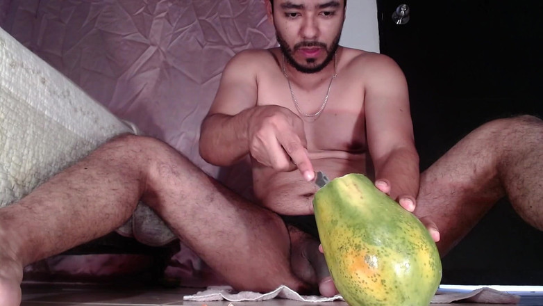 Tommhot: फल की चुदाई का नया वीडियो। पपीते की बारी