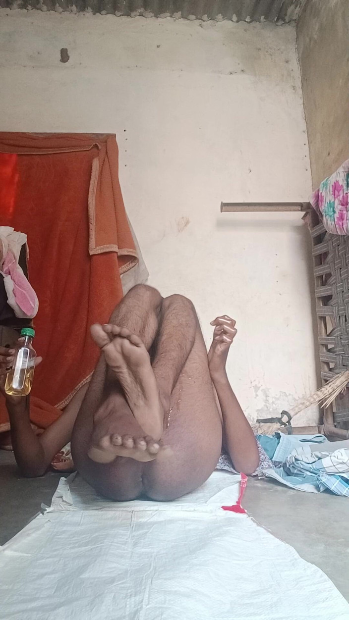 Arvind6355: Masaż olejkiem do całego ciała w domu