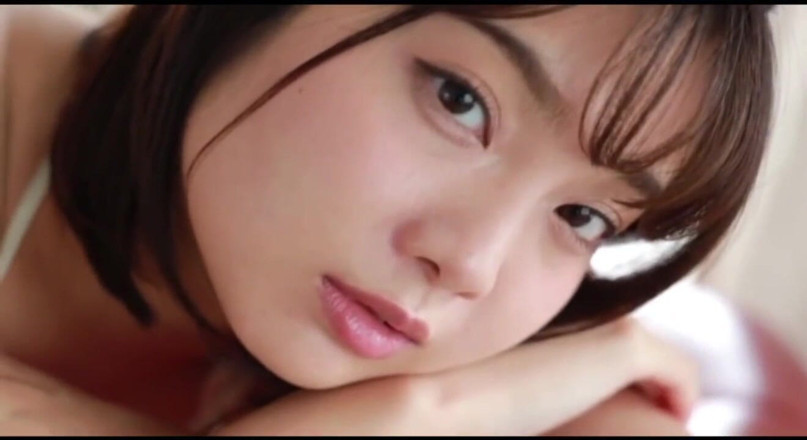 Strix: Angelic Ass Descends to Earth! Sexy Undulation 2 - Tsukasa Kanzaki
