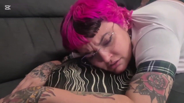 GiovanniXL: Upír a její špatný mazlíček, extrémní dominance, chcaní, ash, bičování a...