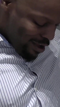 Přistižen při podvádění s realitním agentem