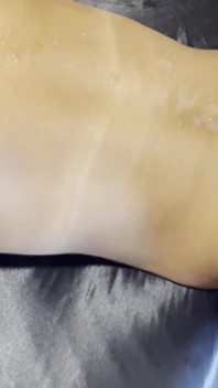 Pinay milf em primeiro plano de quatro para costas ejaculação - Lexxi Wett