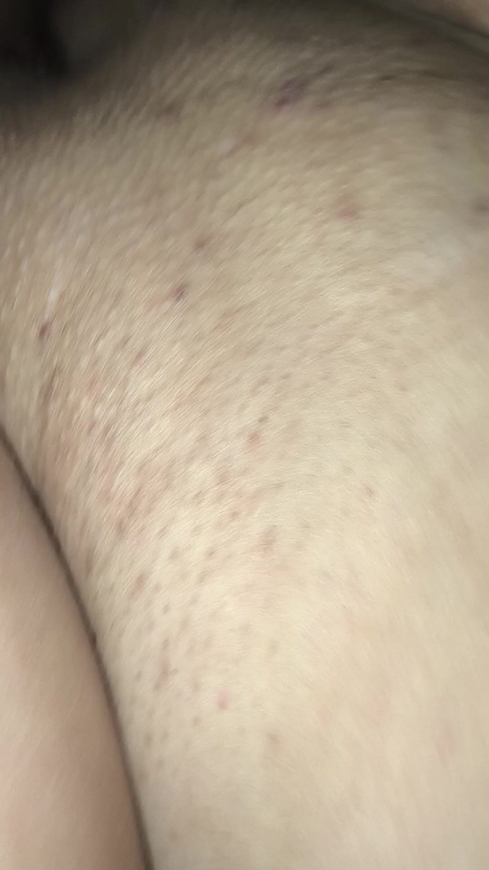AngyAmazon: Engañando a mi esposo con un nuevo toro sin condón