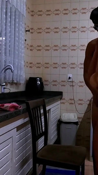 Sexe dans la cuisine