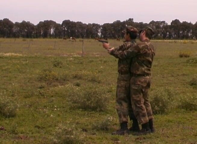 Bareback TV: Estilo militar na foda anal