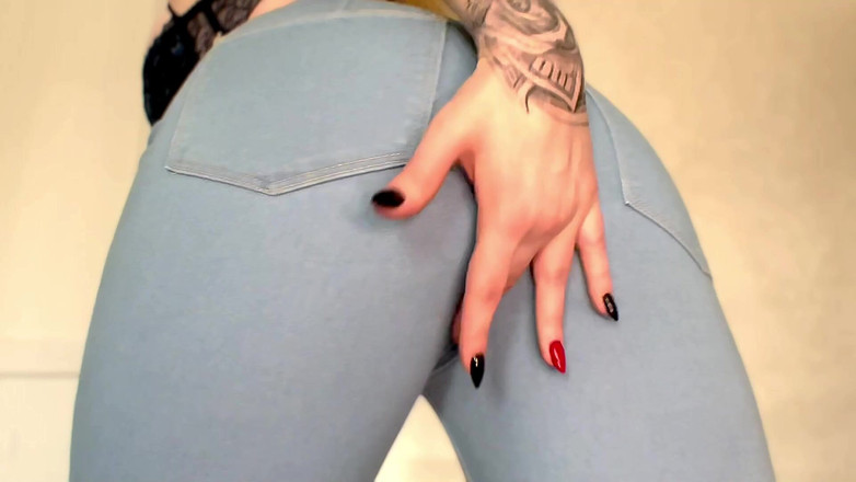 Goddess Misha Goldy: Göt zombi için günlük düzeltme!