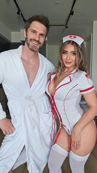 내 자지를 너무 잘 따먹는 거유 라틴계 간호사