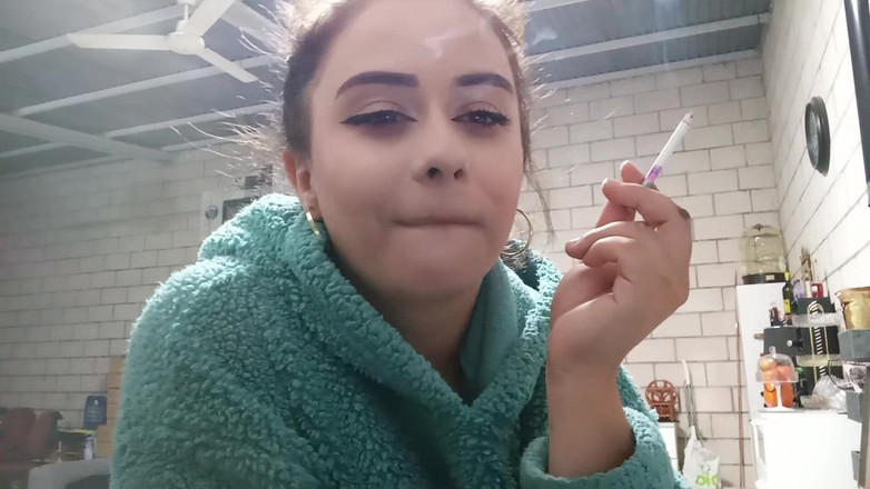 fartingclub01: Ik rook in een plush hoodie