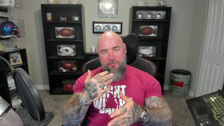 Raw and Uncensored with Masculine Jason: Поради знайомств для товстих людей