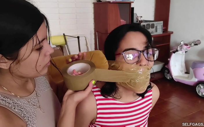 Selfgags Latina Bondage: Pesta TanpaMu