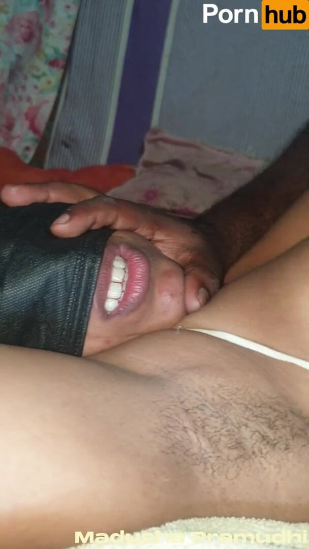 Tiyana: Desi Ditutup Mata Kongkek