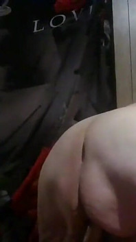 Riding Cock This Dirty Slut Busted Her Nuttt on That BBC