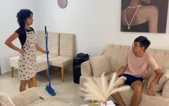 मैं अमीर चुदाई के साथ अपनी शर्मीली सौतेली बहन पर तनाव कम करता हूं और अंत में उसकी गांड में वीर्य निकालता हूं।