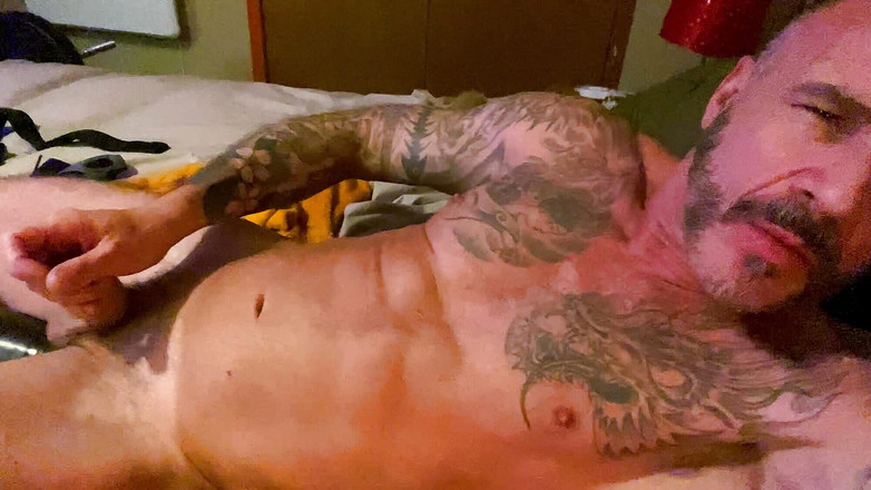 Alaskan72: 我和一个自慰者玩耍