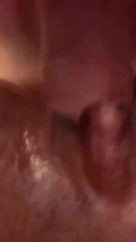 Doggystyle-creampie Tief in Den Hals Mit Altem Typen Und Junger Latina