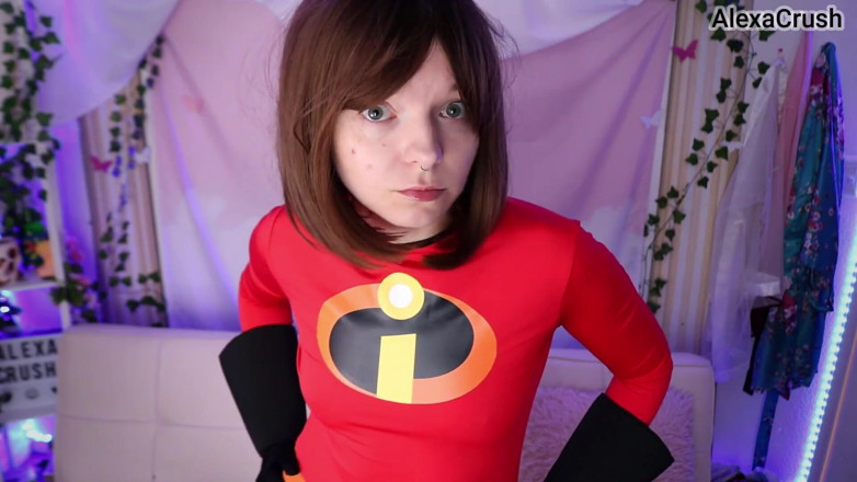 AlexaCrush: Mrs Incredible lagi asik nyepong kontol dan dicrot di muka -...