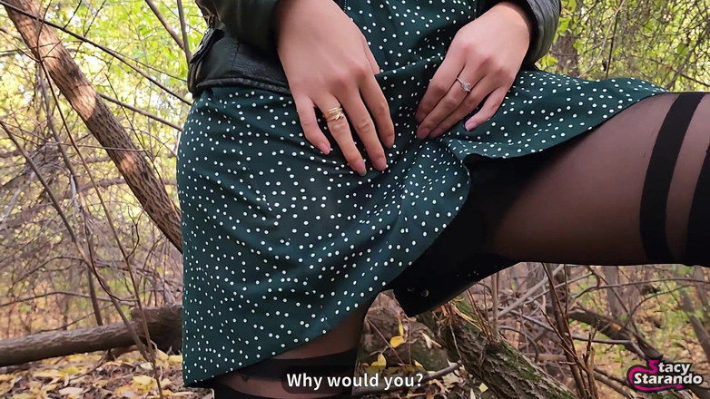 Stacy Starando: J’ai surpris une fille étrange en train de se masturber dans...