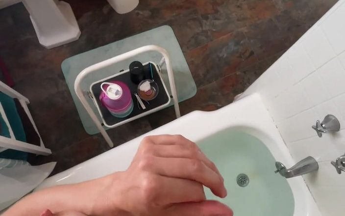 VibeWithMommy: POV Bath Time! Who Misses My Hairy Coochy?!